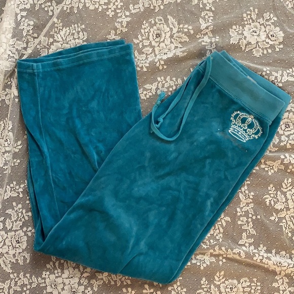 Y2K Juicy Couture Blue VELOUR Tracksuit SET JET SET TRAVEL - Picture 6 of 16